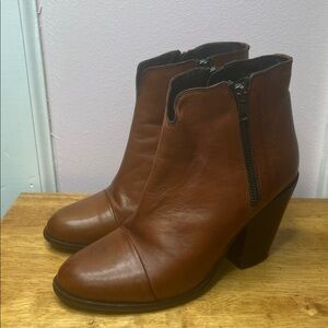 Boemos Brown Chestnut Leather Ankle Boots Size 7.5